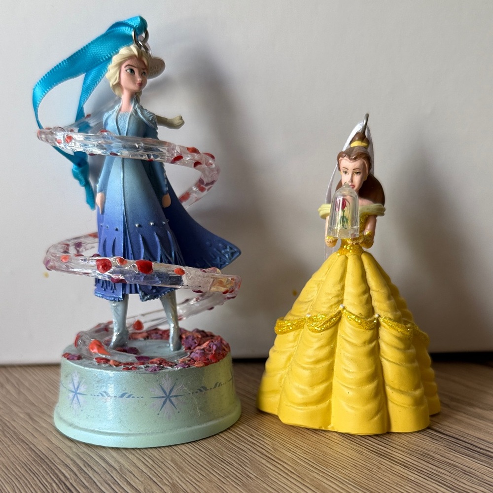 Disney Elsa and Belle Figurines - Blue and Yellow
